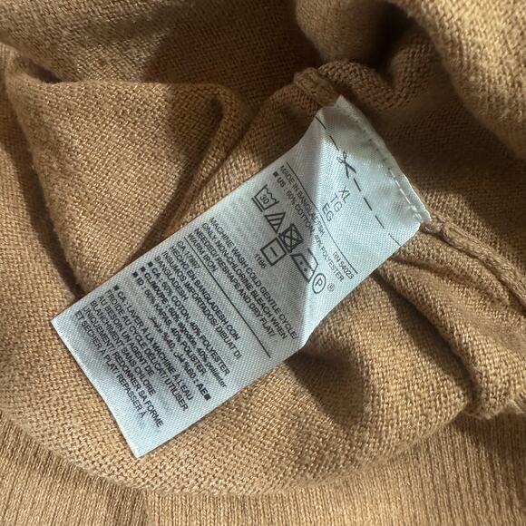 Old Navy Women's XL Long Sleeve Tan Sweater - Picture 4 of 5